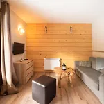 Les Esplaneilles Apartment *